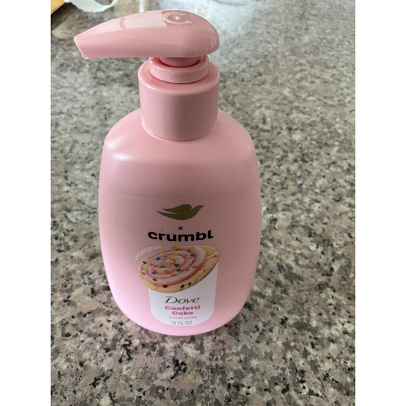 Dove x Crumbl Cookie Hand Wash Soap Confetti Cake‎ Limited Edition New - Picture 3 of 6